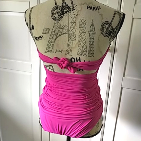 Carmen Marc Valvo Pink Bathing Suit - Picture 7 of 12